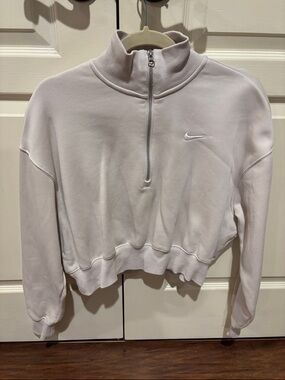 Nike Women's beige Half-Zip Cropped Sweatshirt
